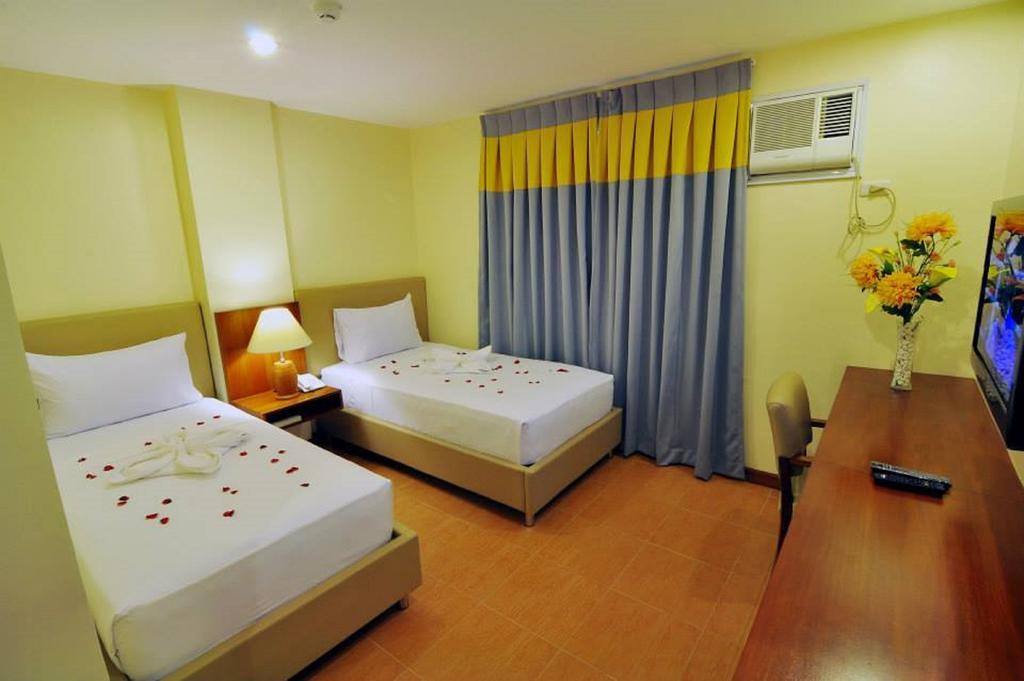 The Well Hotel Cebu Exterior photo