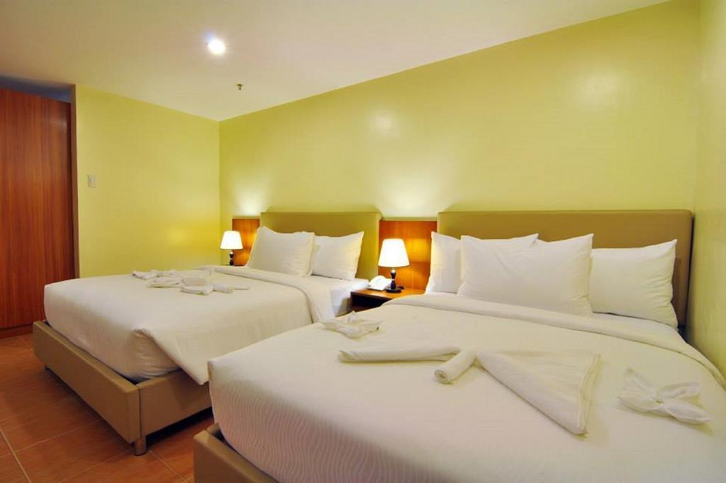 The Well Hotel Cebu Exterior photo