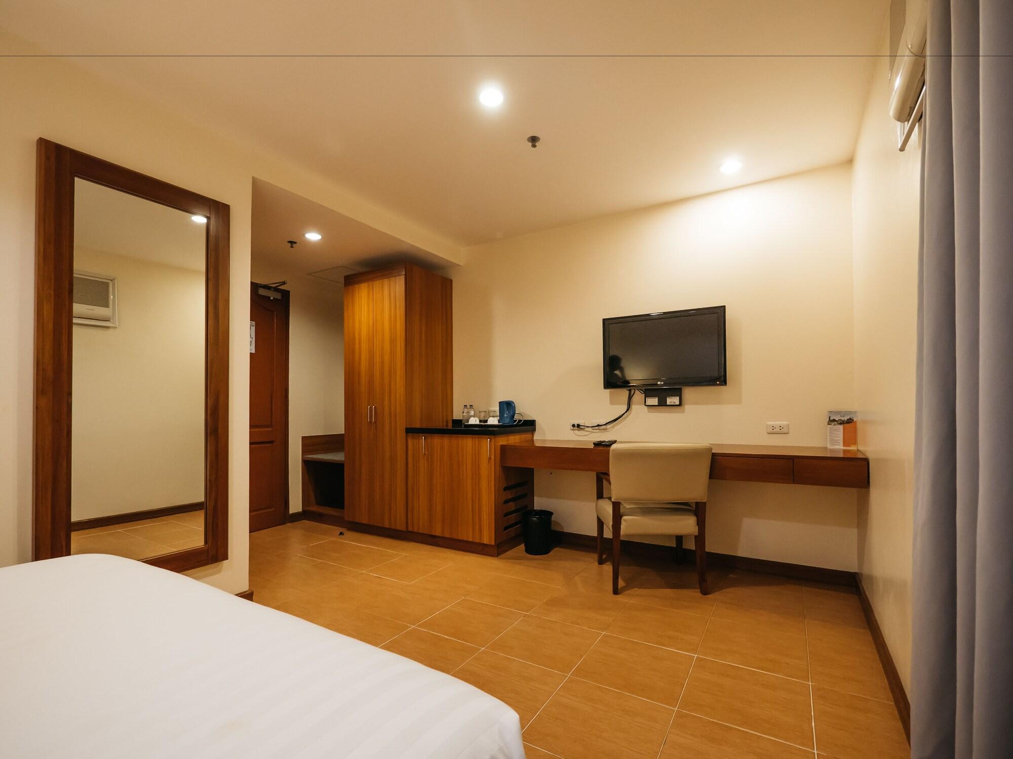 The Well Hotel Cebu Exterior photo