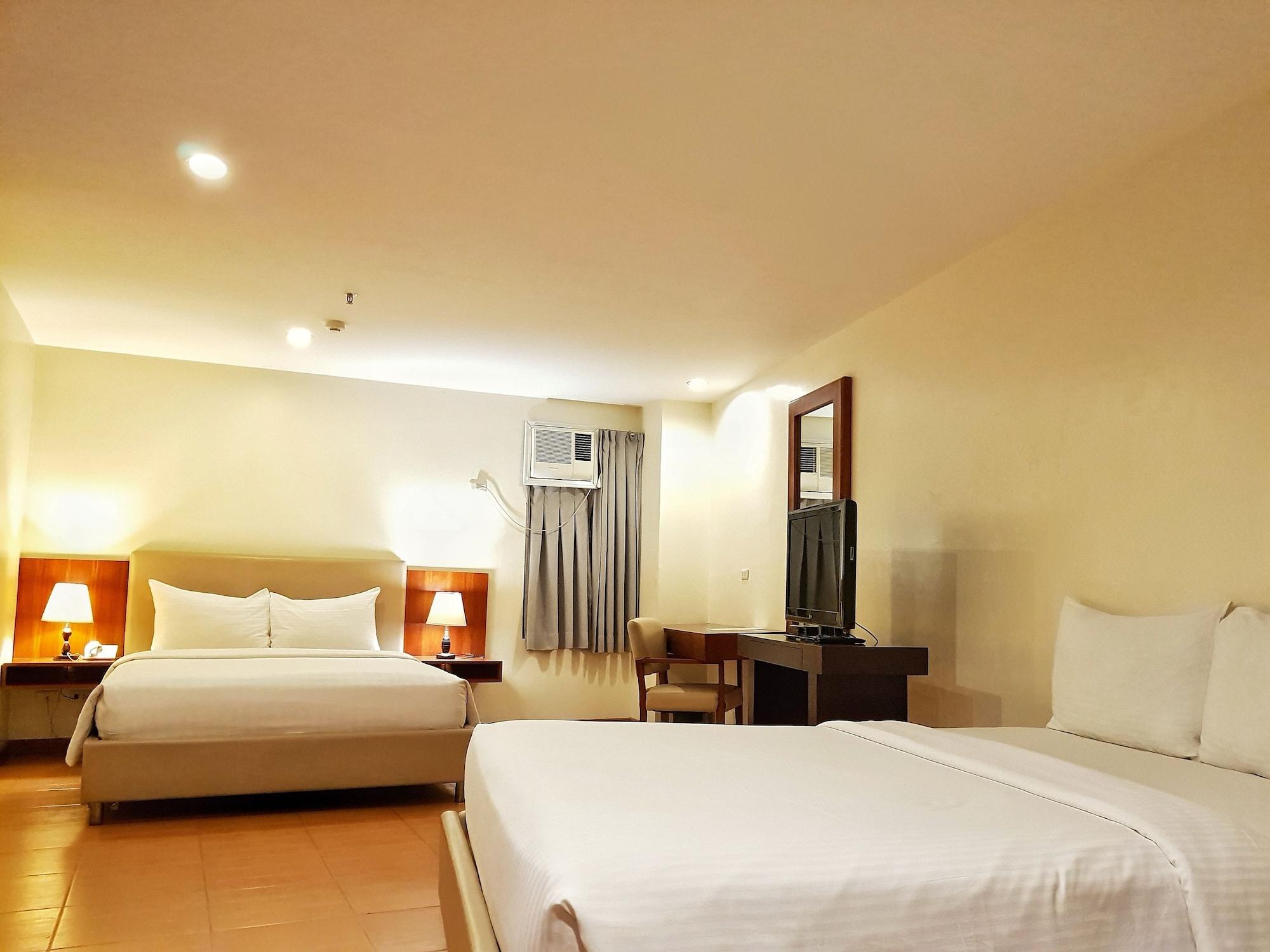 The Well Hotel Cebu Exterior photo